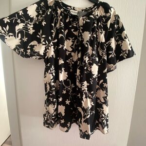 Ava & Viv Black and Cream Floral Blouse
